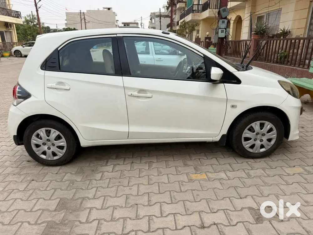 Brio 2013 S Mt