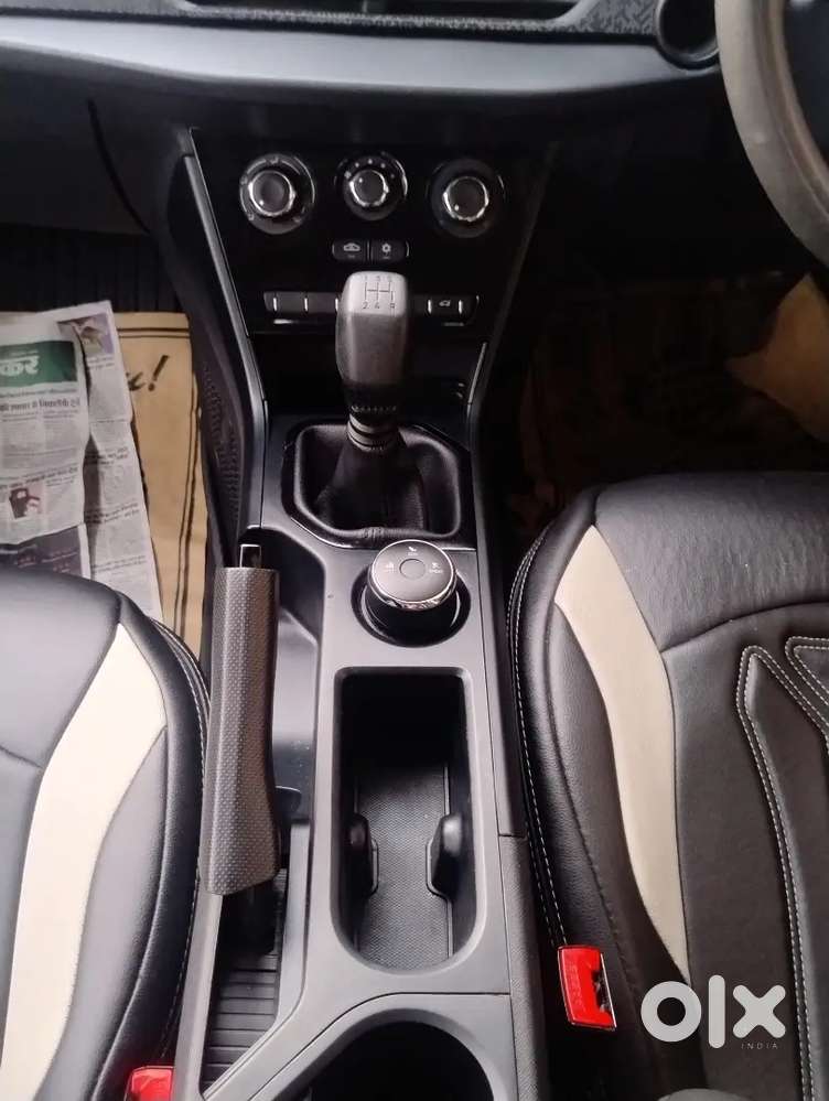 Tata Nexon Smart Petrol 2024