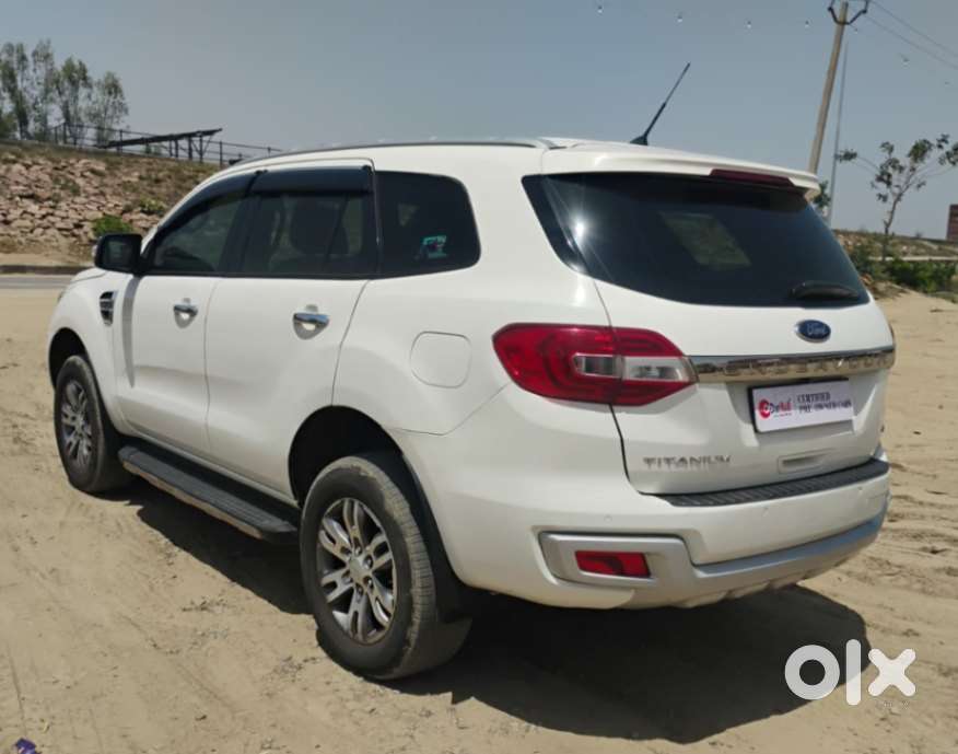 Ford Endeavour 3.2 Titanium At 4x4, 2017, Diesel