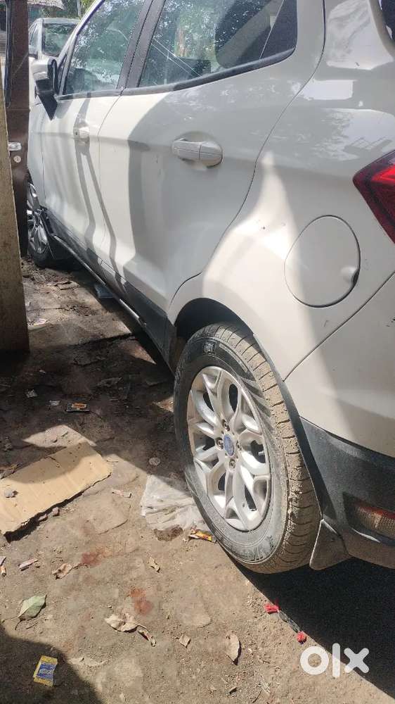 Condition Excellent All Tyre New Ac Chilled