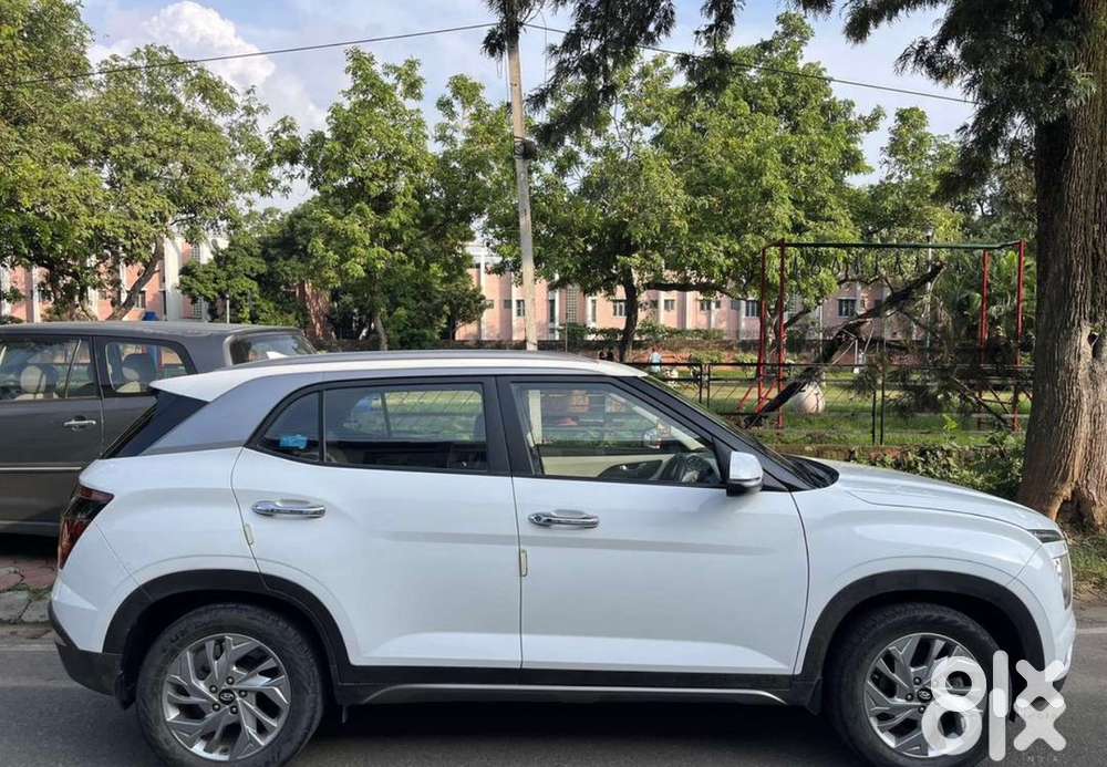 Hyundai Creta 2023 Petrol 51600 Km Driven In Service Record.