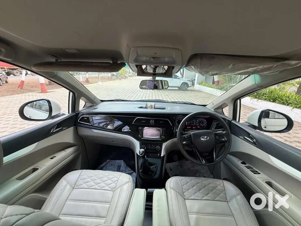 Mahindra Marazzo 2019 Diesel 86400 Km Driven