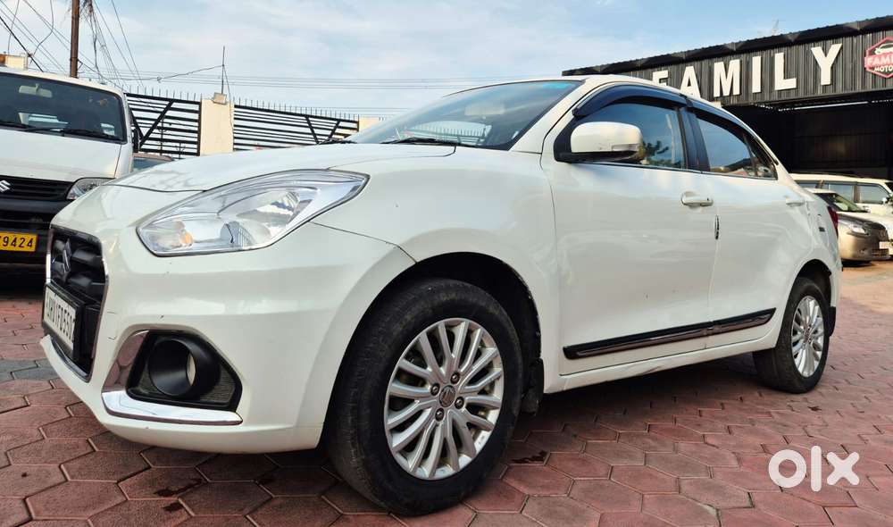 Maruti Suzuki Dzire 1.2 Zxi, 2023, Petrol