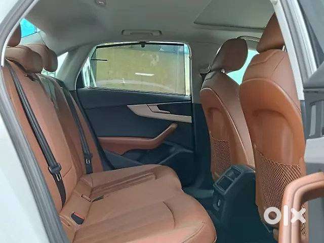 Audi A4 Premium 2023