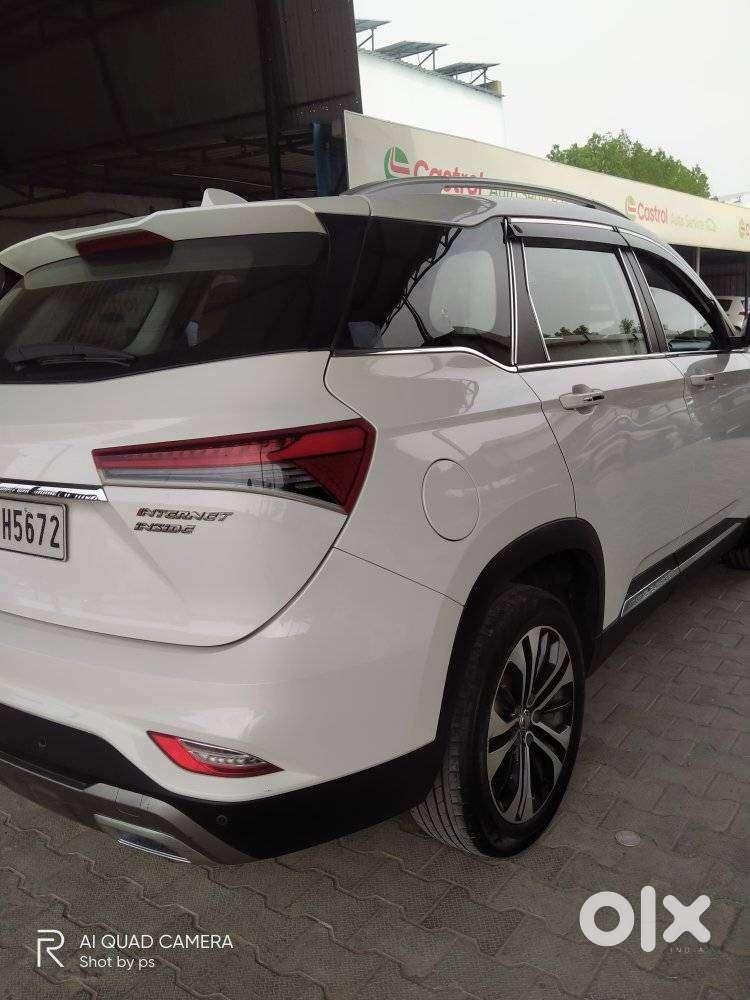 Mg Hector Plus Sharp Pro 2.0 Turbo Diesel 6 Str Dual Tone, 2022, Die..