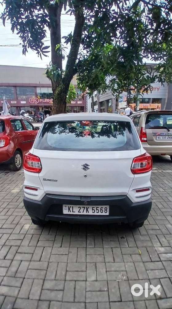 Maruti Suzuki S-presso Vxi Plus Amt, 2021, Petrol