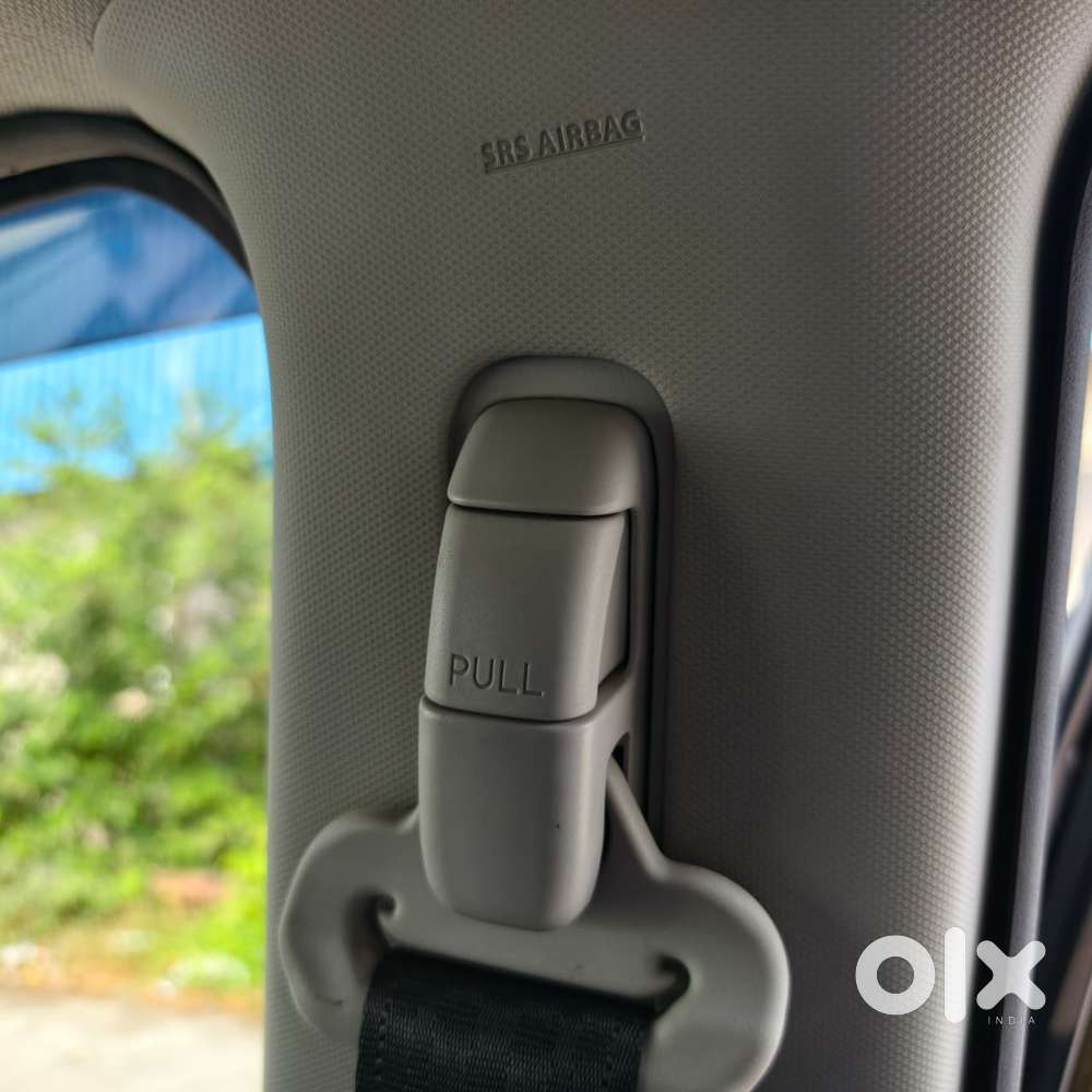 Maruti Suzuki Brezza Vxi At, 2025, Petrol