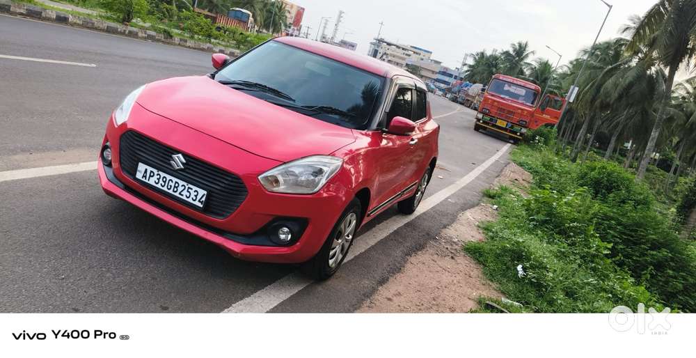 Maruti Suzuki Swift 1.3 Vxi, 2020, Petrol