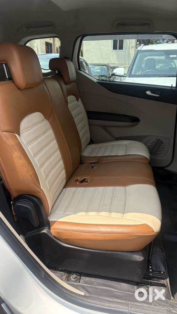 Renault Triber Rxz Easy-r Amt, 2023, Petrol