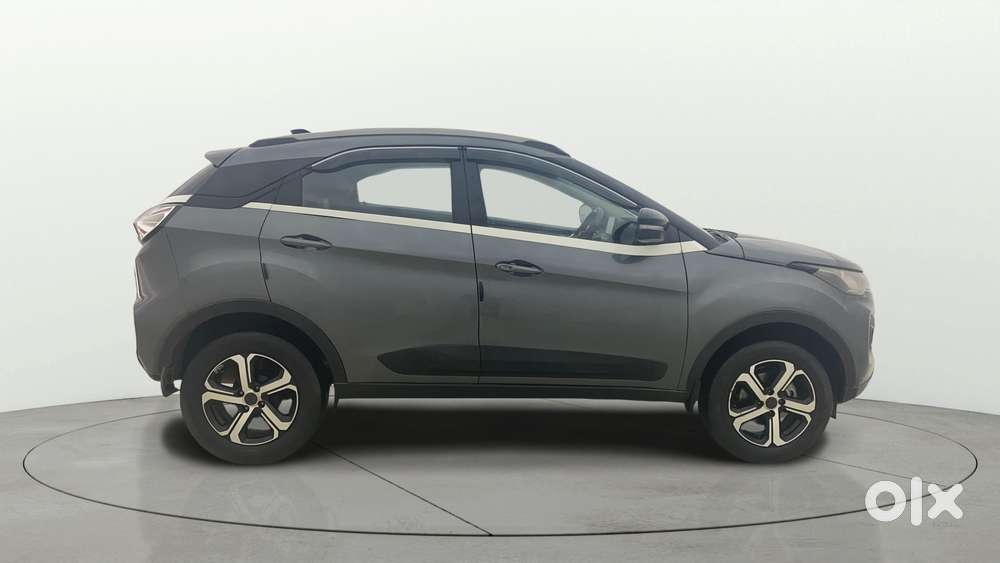 Tata Nexon 1.2 Revotron Xz Plus, 2022, Petrol