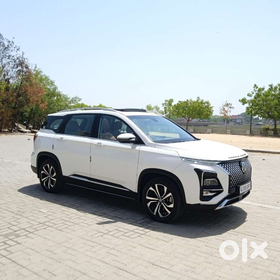 Mg Hector Plus Sharp Pro 1.5 Turbo Petrol Cvt 6 Str, 2025, Petrol