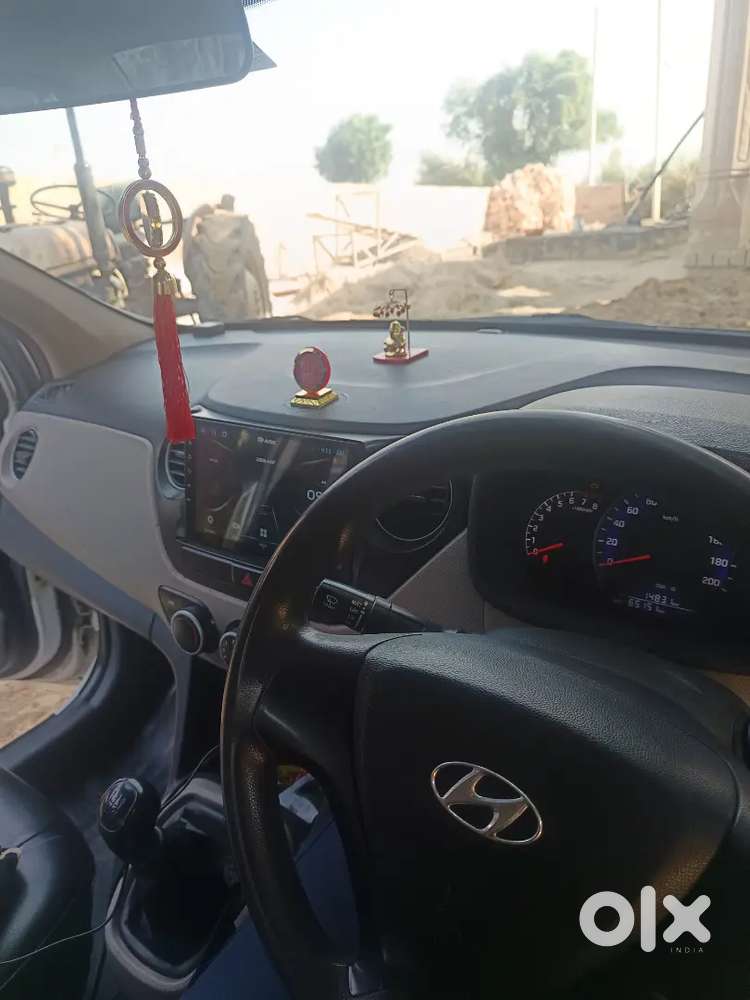 Hyundai Xcent 2017 Well Maintained