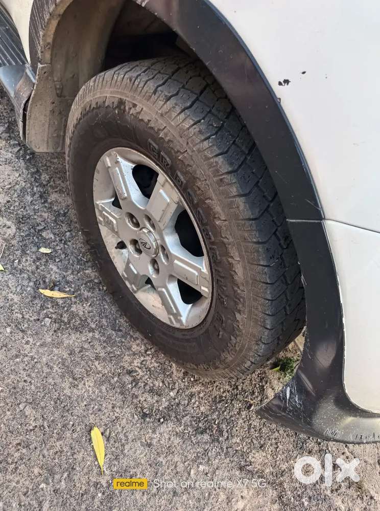 Xylo E9 Running Car Kanpur Nagar