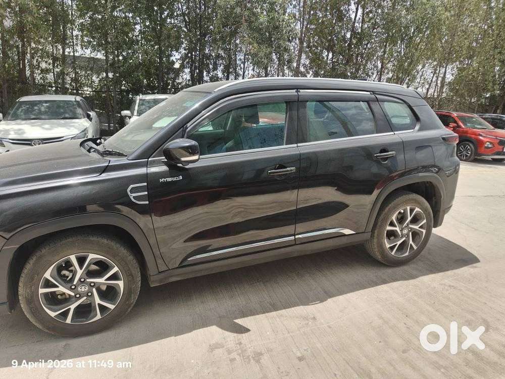 Toyota Urban Cruiser Hyryder V Hybrid Aero Edition, 2024, Petrol