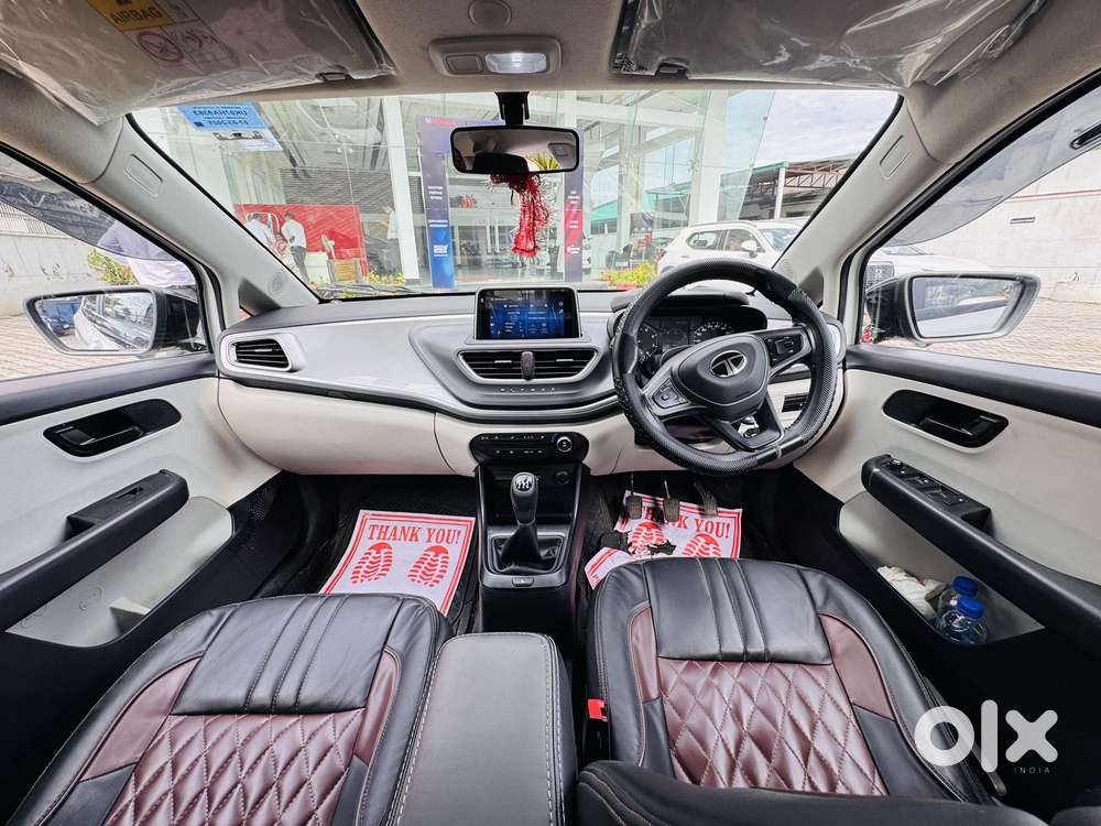 Tata Altroz 1.2 Xm Plus, 2025, Petrol