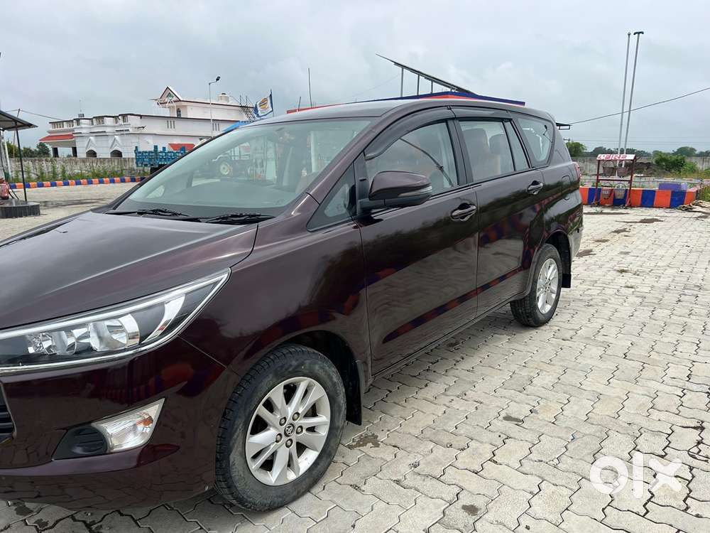 Toyota Innova Crysta 2019