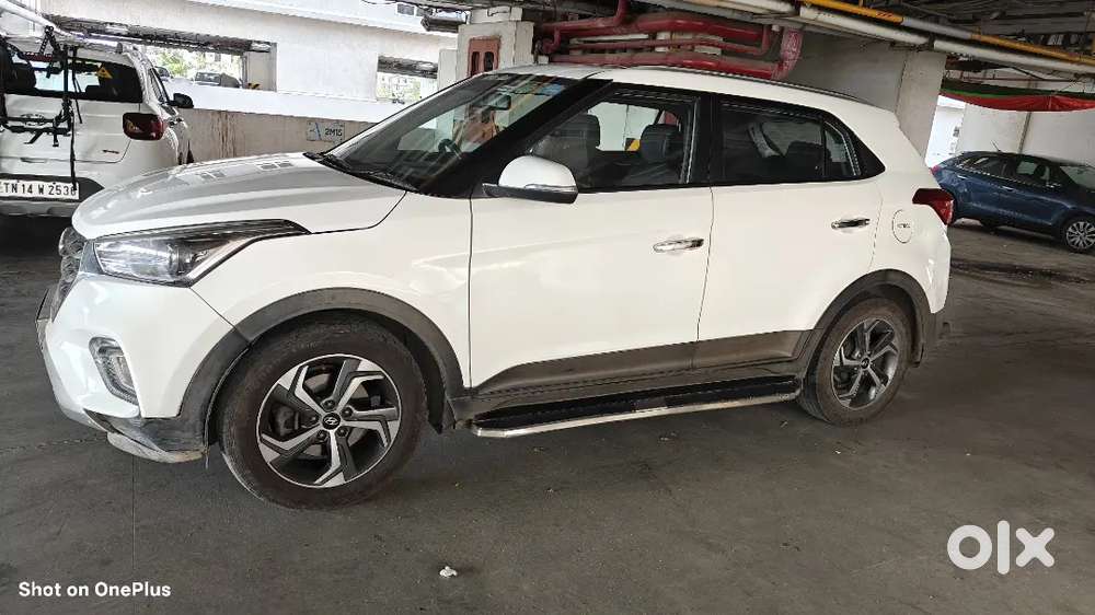 Creta Top End Good Maintain Car