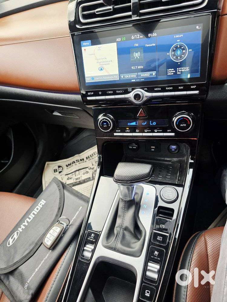 Hyundai Alcazar 2.0 Signature (o) Petrol At 7 Str, 2022, Petrol