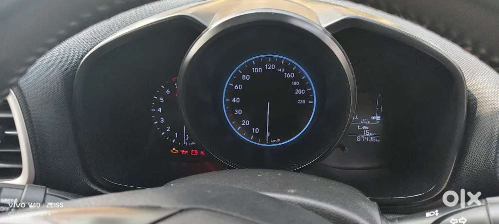 Hyundai Venue 2021 Petrol 88000 Km Driven Very Good Full Original