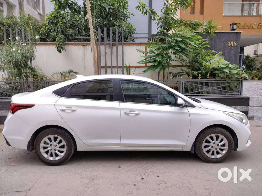 Hyundai Verna Ex 1.6 Vtvt At, 2018, Petrol