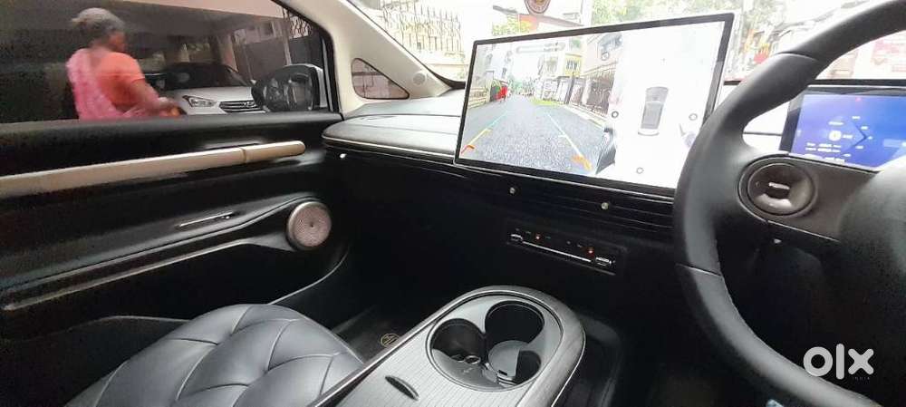 Mg Windsor Ev Essence, 2025, Electric