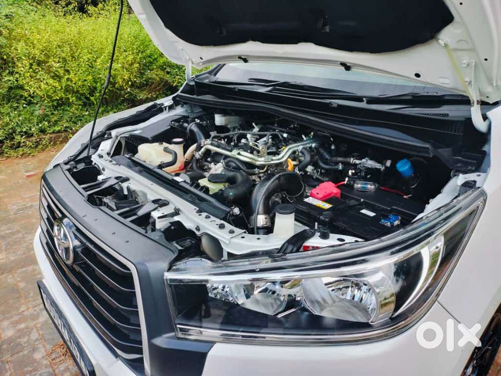 Toyota Innova Crysta 2.4 Gx Limited Edition At 7 Str, 2023, Diesel