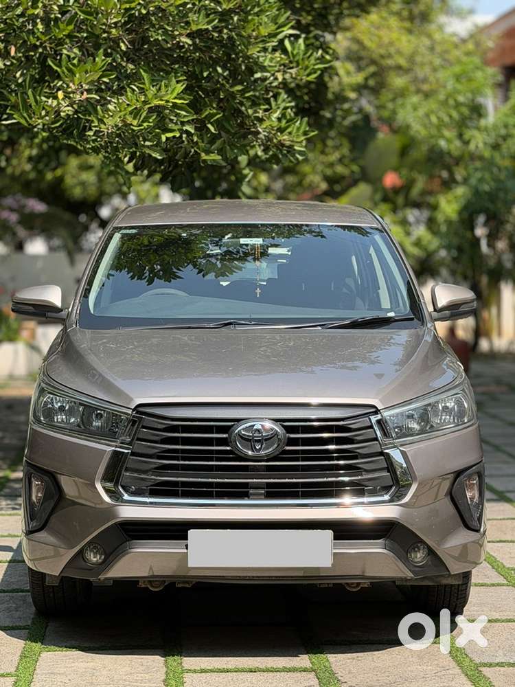 Toyota Innova Crysta