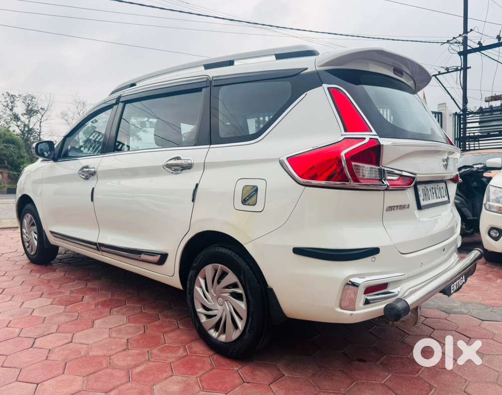 Maruti Suzuki Ertiga Vxi Abs Bs Iv, 2024, Petrol