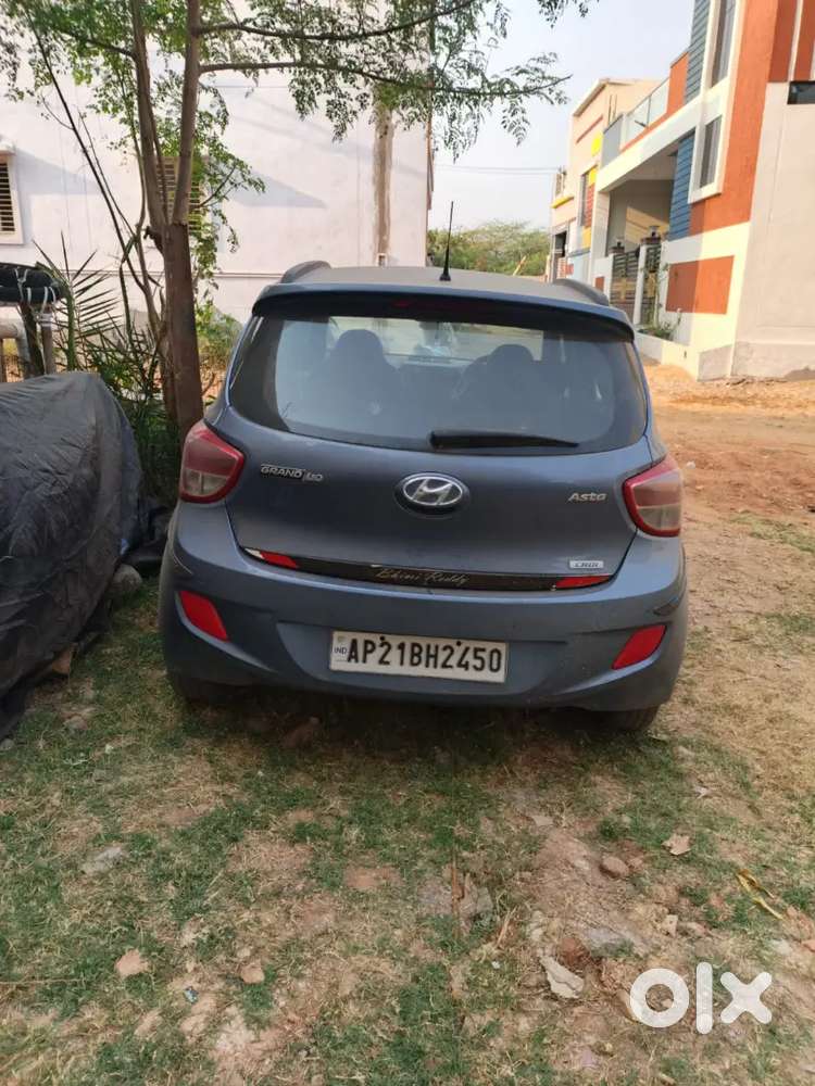 Hyundai Grand I10 Prime 2016 Diesel 1,00,000 Km Driven.
