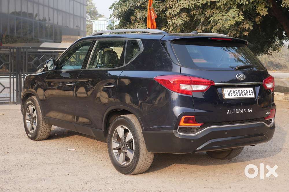 Mahindra Alturas G4