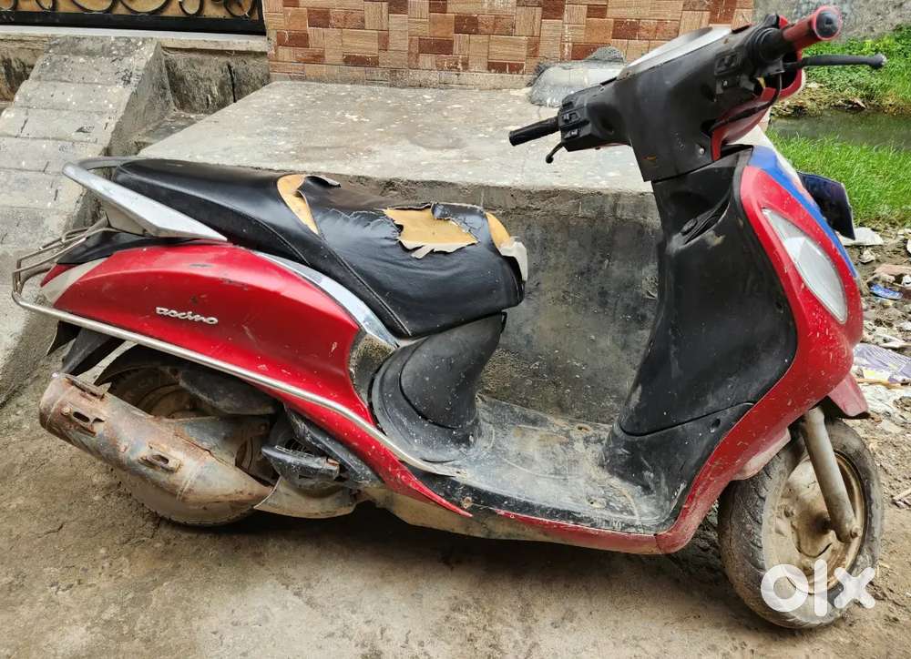 Fascino Scooty Red Colour Red Yamaha Fascino Red Yamaha Fascino