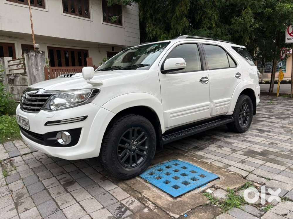 Toyota Fortuner 4x4 At, 2015, Diesel