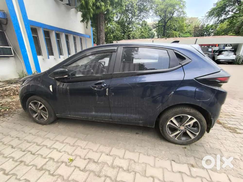 Tata Altroz Automatic 2024 Petrol 16512 Km Driven