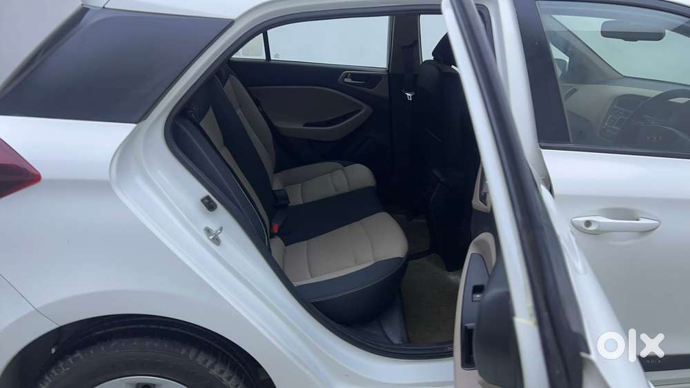 Hyundai Elite I20 [ ] 1.2 Sportz, 2015, Petrol