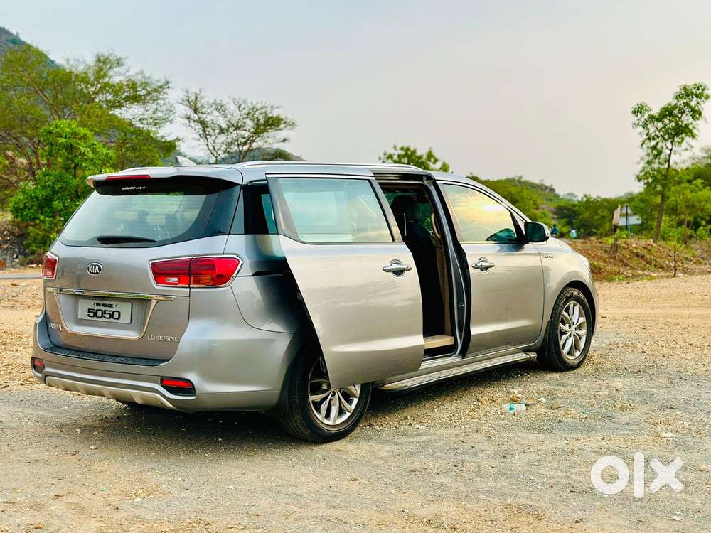 Kia Carnival Limousine, 2021, Diesel