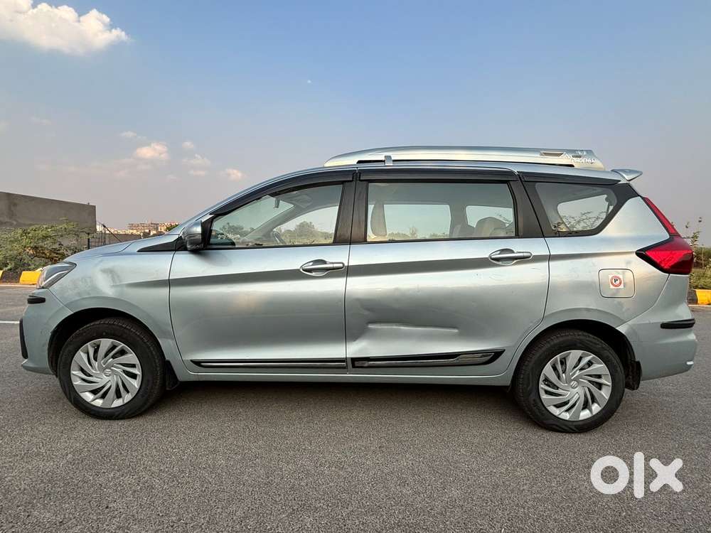 Maruti Suzuki Ertiga Vxi Shvs, 2022, Petrol