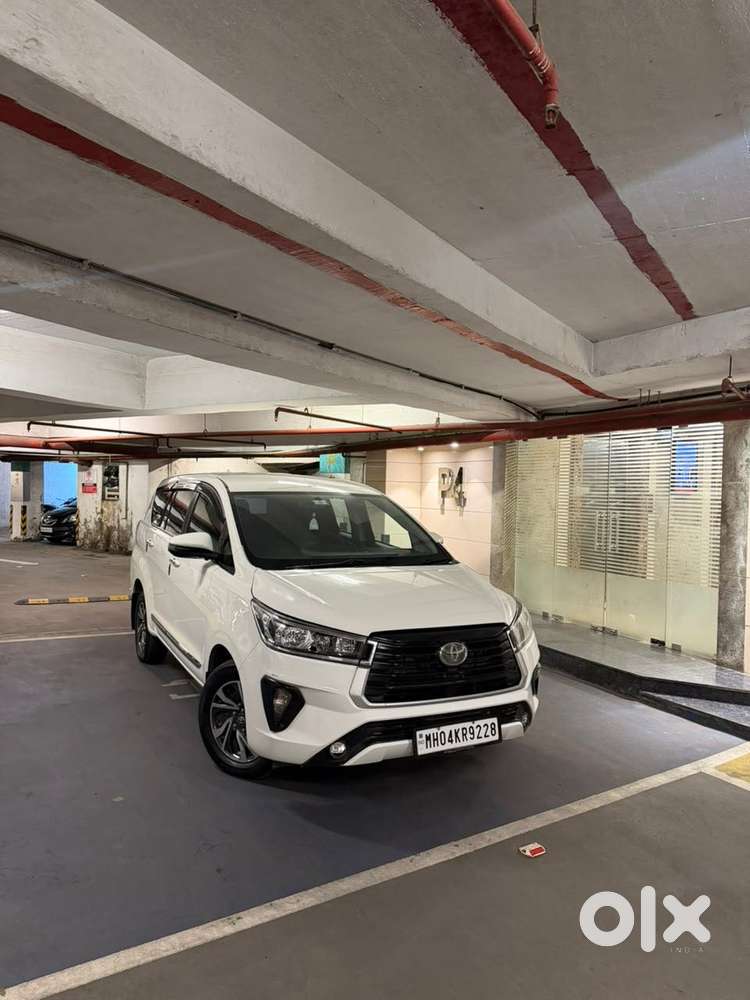 Toyota Innova Crysta 2.4 Gx Limited Edition At 7 Str, 2021, Diesel