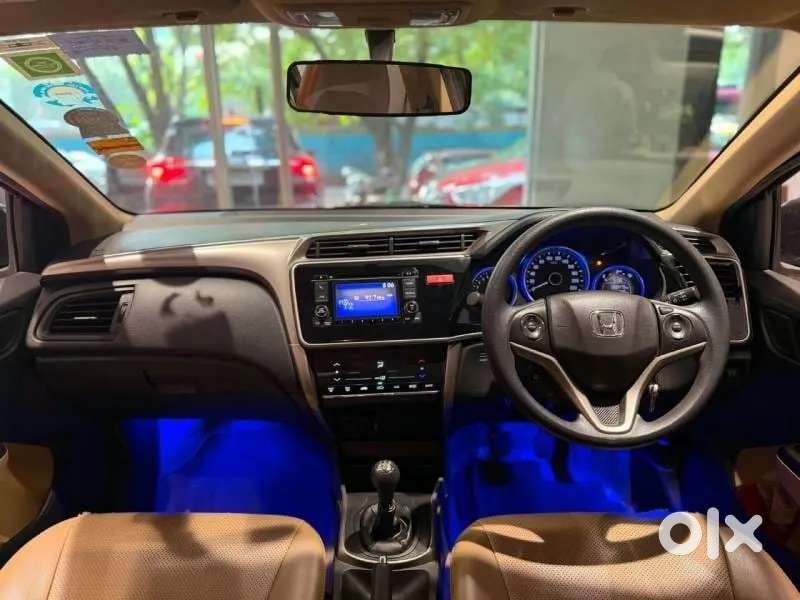 Honda City 1.5 V Mt, 2015, Petrol