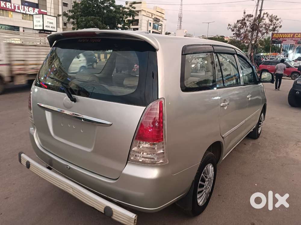 Toyota Innova 2.5 V 7 Str, 2006, Diesel