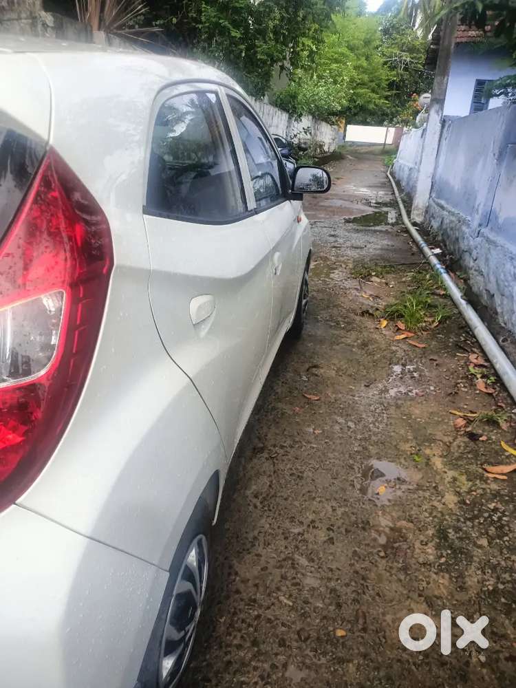 Hyundai Eon 2013 Petrol Well Maintained