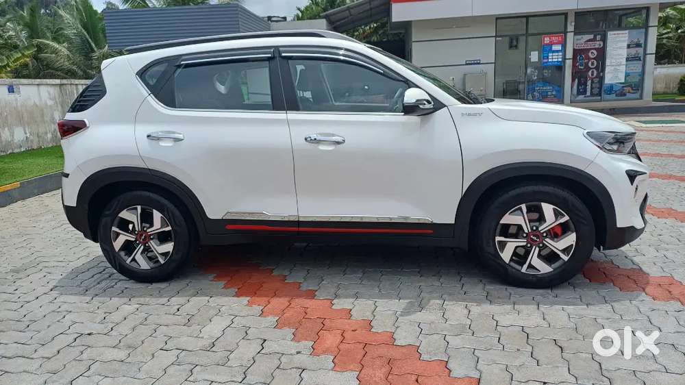 Kia Sonet 7 Dct Gtx Plus Turbo Petrol Automatic