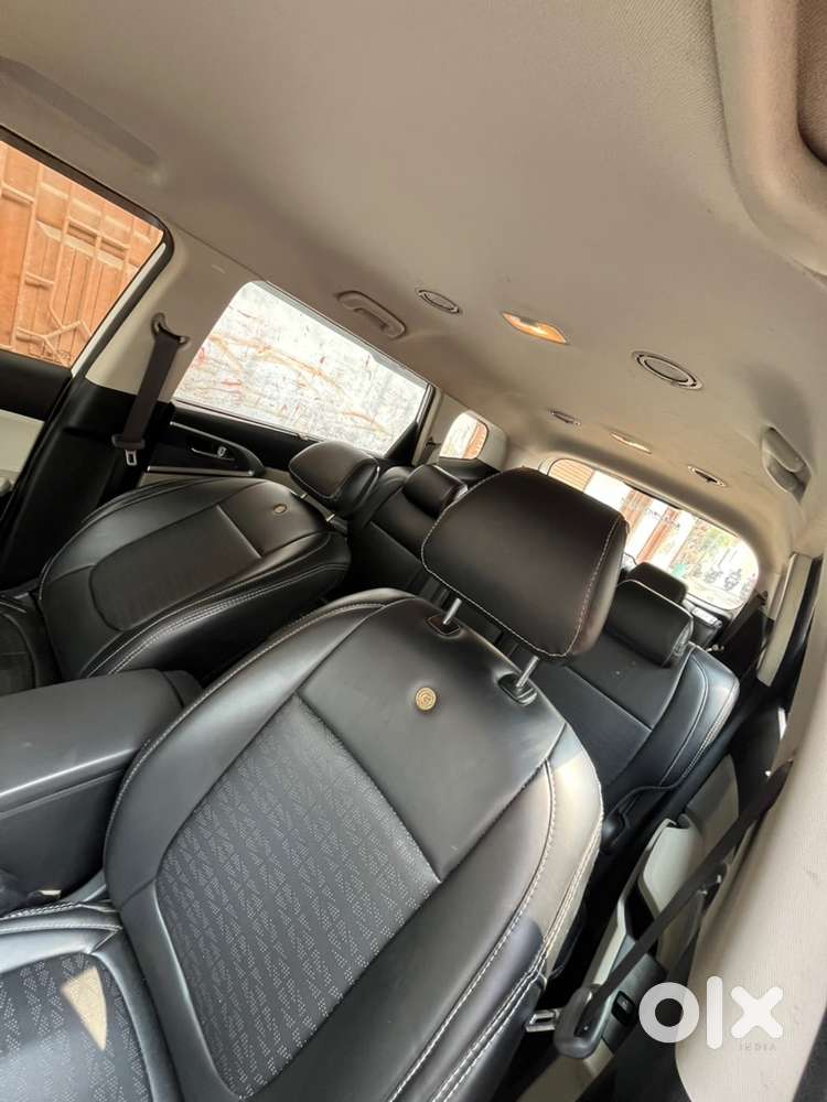 Kia Carens 2025 Diesel Well Maintained