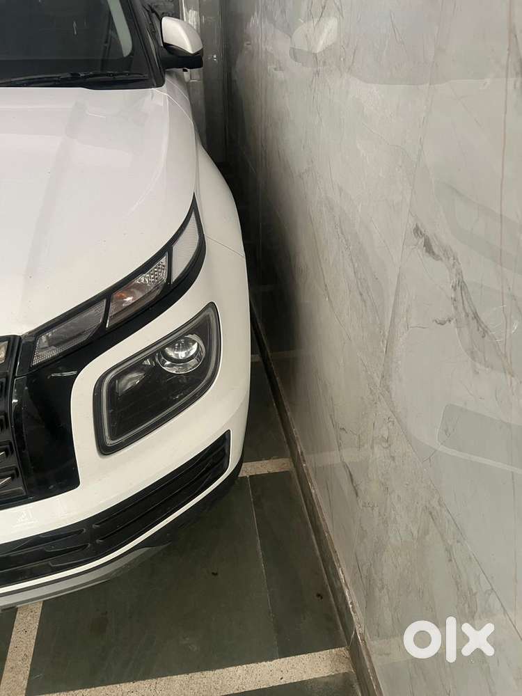 Hyundai Venue Petrol 2024