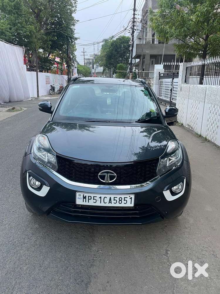 Tata Nexon 1.5 Revotorq Xz Plus Premium, 2019, Petrol