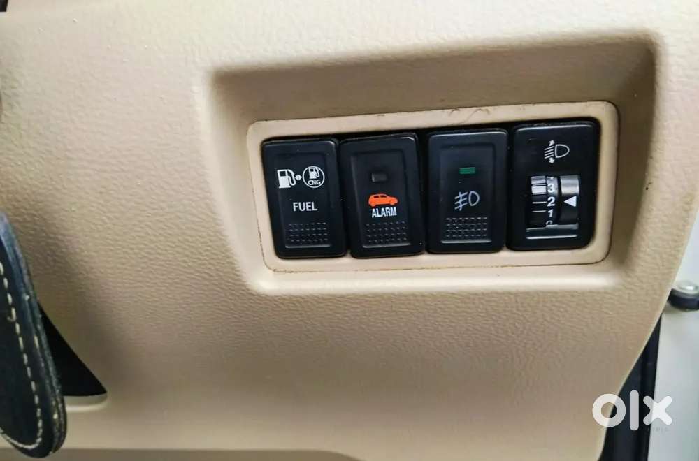 Maruti Suzuki Dzire 2022 Cng & Hybrids 61225 Km Driven
