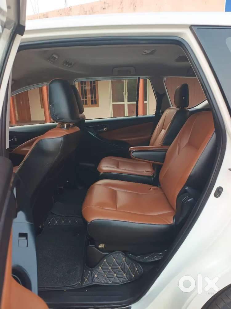Toyota Innova Crysta 2019 Diesel 120000 Km Driven