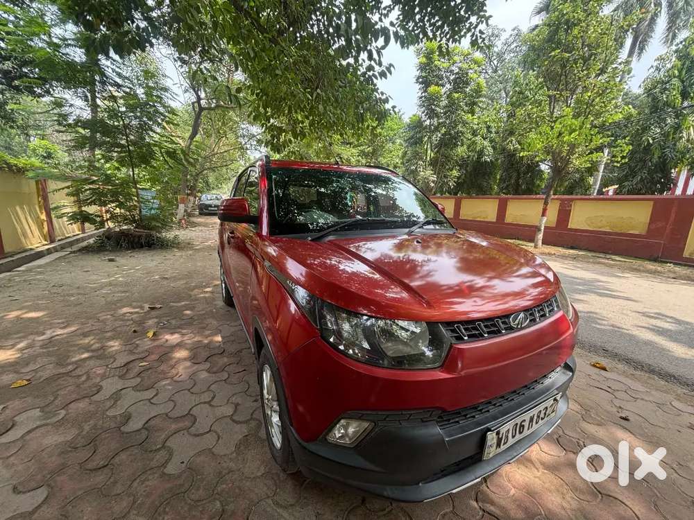 Mahindra Kuv 100 2016