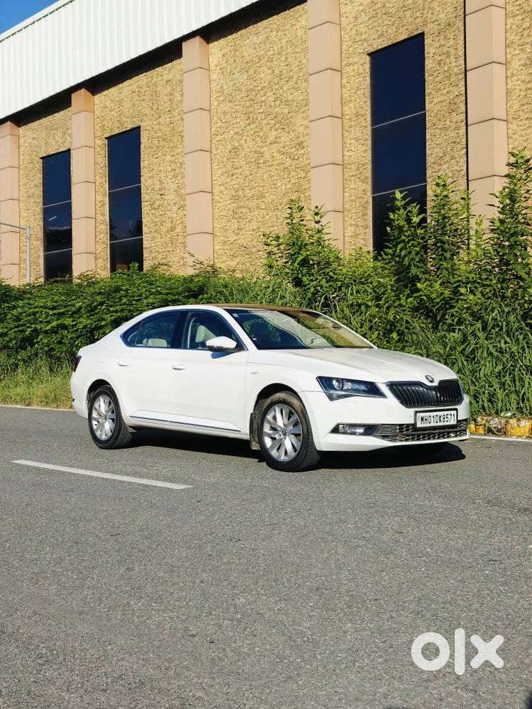 Skoda Superb L&k 1.8 Tsi At, 2020, Petrol
