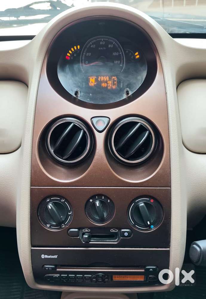 Tata Nano Xta, 2017, Petrol