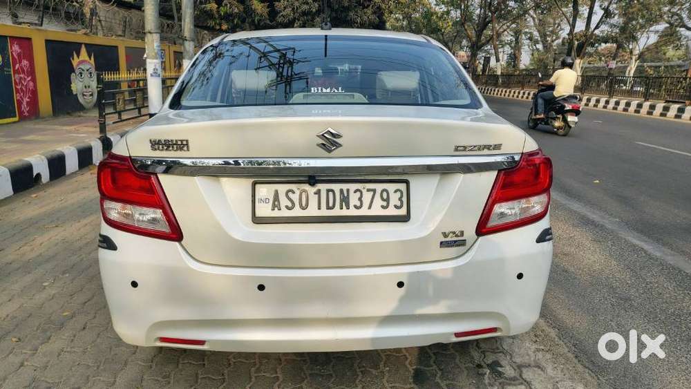 Maruti Suzuki Dzire 1.2 Vxi Amt, 2018, Petrol